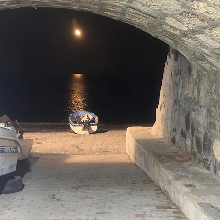 La Notte Dei Tempi